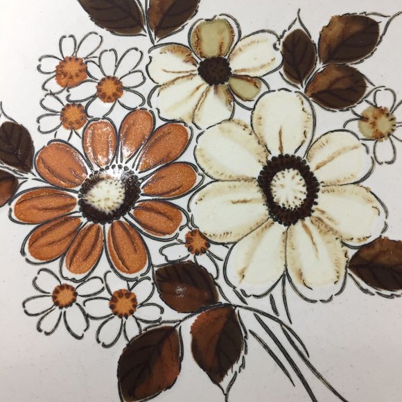 Pleasant Grove Chop Plate Platter Woodhaven Collection Brown Yellow Flowers - Picture 2 of 6